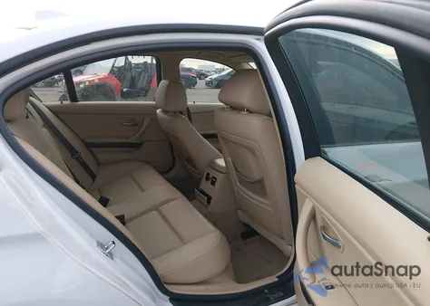 2007 BMW 328Xi z USA, uszkodzony, nr VIN WBAVC93597KX56141